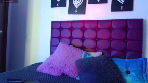 Valentina online show from 12/31/24, 03:55