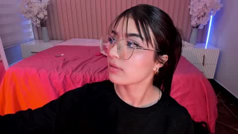     online show from 02/07/25, 06:56