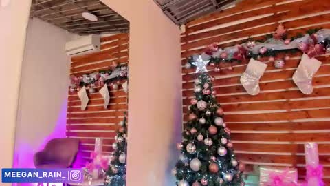 megan_raiin online show from 12/22/25, 08:55