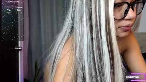 Megan online show from 06/02/26, 09:11
