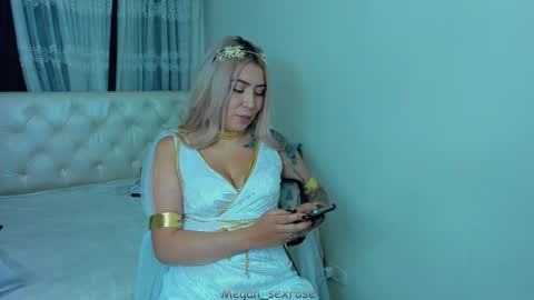 Megan rose online show from 11/01/25, 01:07