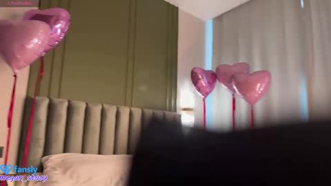 Stacy UTC 700   0800am-0200pm  online show from 02/17/26, 05:04