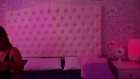 megan_tower online show from 09/20/25, 07:15