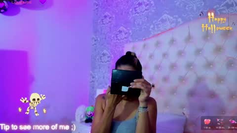 megan_tower online show from 10/29/25, 08:32