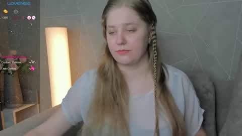 Megan Mon Fri  1600-2200pm Tue Wen Sat 0900-1600pm online show from 12/12/24, 06:31