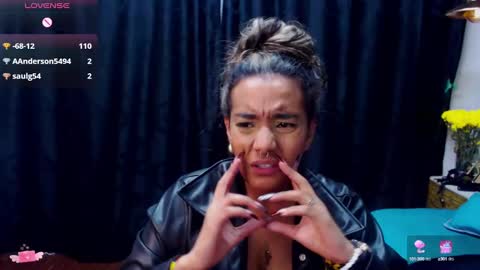 M E G A N   online show from 12/31/24, 01:47