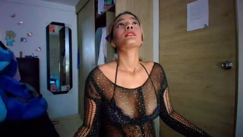 M E G A N   online show from 04/01/26, 09:01