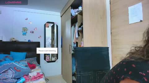 M E G A N   online show from 06/06/26, 08:46
