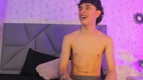 meganandtayler online show from 10/17/25, 03:42