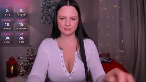 Snapshot of meganberrybb chatting on 12/17/25, 04:46 Meganberry online show from 12/17/25, 04:46