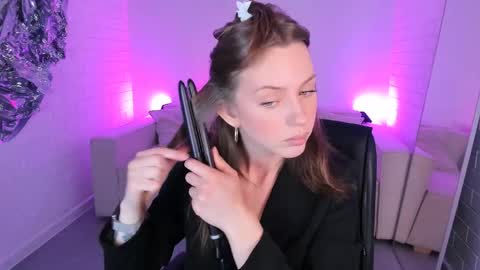 Snapshot of meganclapp chatting on 06/04/26, 05:46 Megan online show from 06/04/26, 05:46