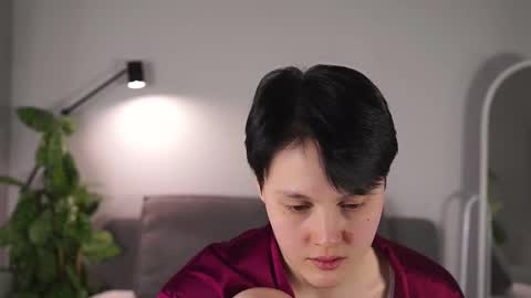 Michelle online show from 03/07/25, 02:23