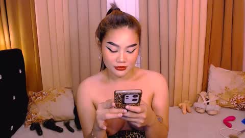 Megan online show from 03/05/25, 11:17