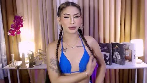 Megan online show from 10/06/25, 03:59