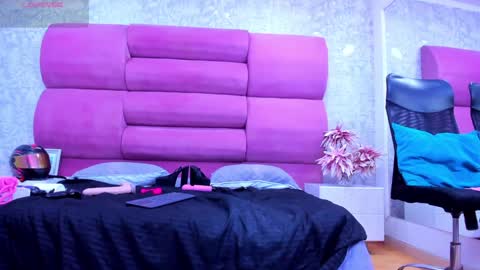 MeganFOXXI  online show from 02/09/25, 12:49