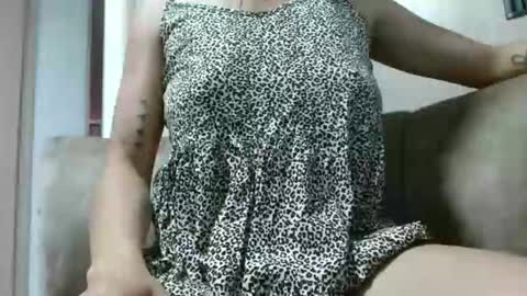 meganharry online show from 11/16/25, 09:09