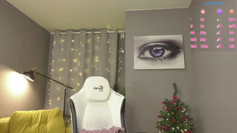 MeganieX online show from 12/29/24, 08:22