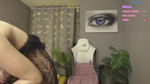 MeganieX online show from 03/08/25, 10:11