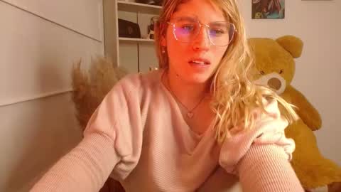 MEGAN online show from 01/14/25, 11:48