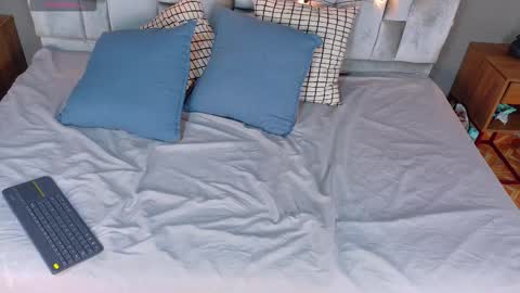 MEGAN online show from 03/26/26, 02:50