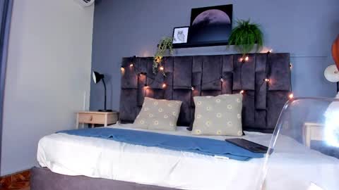 MEGAN online show from 04/07/26, 02:45