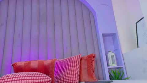 MEGAN online show from 06/01/26, 02:35