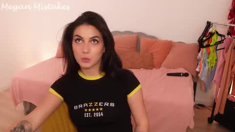 Megan Mistakes online show from 12/31/24, 09:39