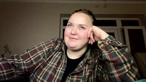 Megan online show from 12/01/25, 10:59