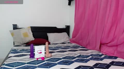 Megan and Brad online show from 01/09/25, 02:07