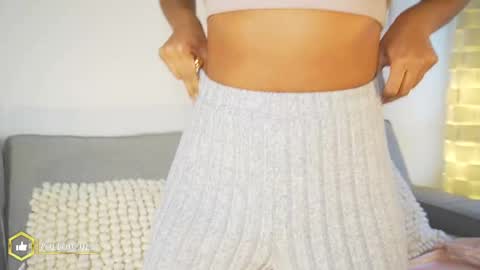 Mara online show from 09/17/25, 06:42