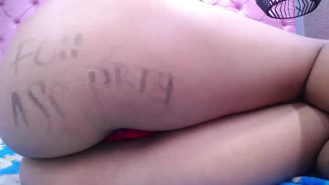 Megan online show from 01/19/25, 01:00