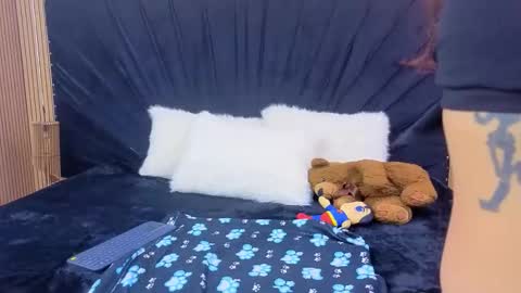 Megan online show from 05/27/26, 02:03
