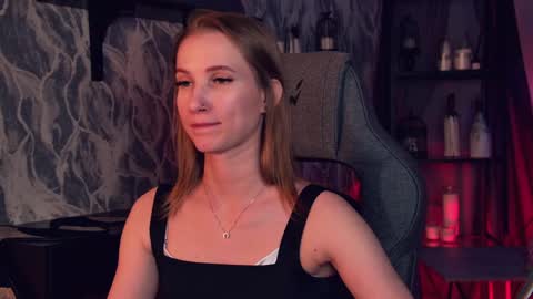 megan online show from 04/19/26, 06:10