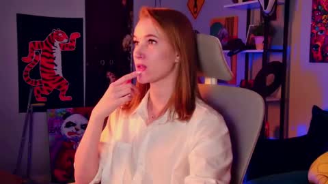 megan online show from 05/19/26, 06:14