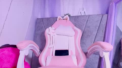 Megan online show from 03/27/26, 01:44