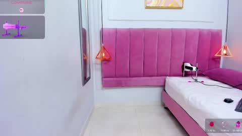 Megan  online show from 09/17/25, 08:21