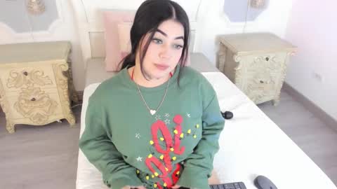 Megan online show from 11/21/25, 12:04