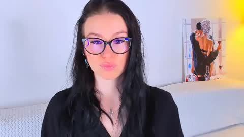 Megan online show from 05/01/26, 07:40