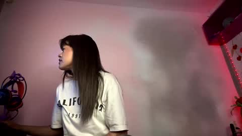 Megan online show from 02/04/25, 09:52