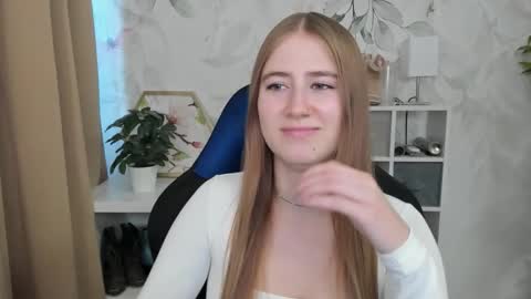 Megan online show from 09/12/25, 05:29