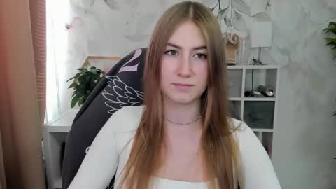 Megan online show from 10/01/25, 12:33