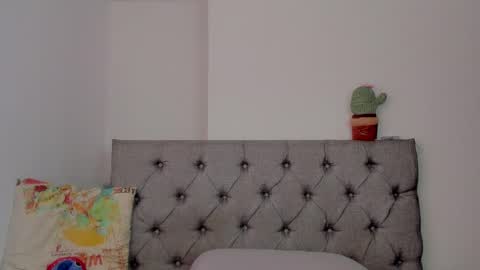 Snapshot of meganysammy chatting on 06/01/26, 08:32 megansammy online show from 06/01/26, 08:32