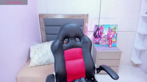 M E G A N  online show from 10/25/25, 12:45