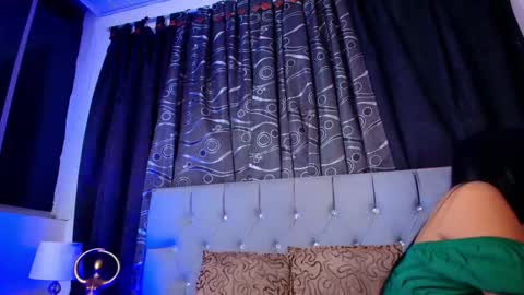 Snapshot of meggan_07 chatting on 10/24/25, 04:31 meggan online show from 10/24/25, 04:31