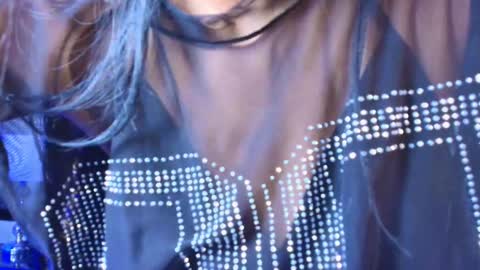 Snapshot of meggan_07 chatting on 11/14/25, 04:44 meggan online show from 11/14/25, 04:44