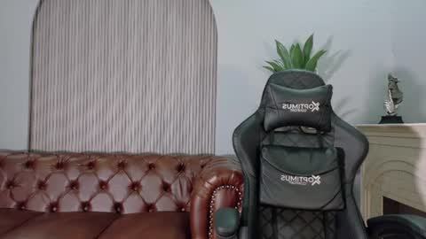 MEGGAN LUXX online show from 07/14/26, 11:05