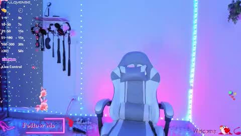   online show from 02/11/26, 02:49