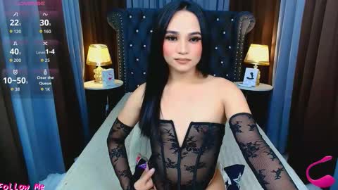 meggan  . maria shantal online show from 04/12/26, 12:54