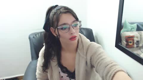 meghan online show from 02/19/25, 06:22