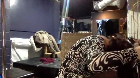 meghan online show from 12/05/24, 12:30